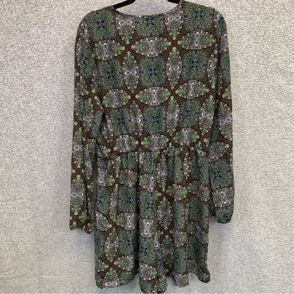 TRAC Women's Long Sleeve Romper Shorts Geometric Patterned #502 - Picture 2 of 10